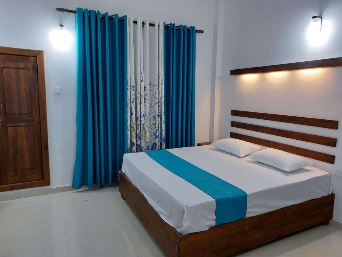Green Shield Resort Anuradhapura Bilik gambar