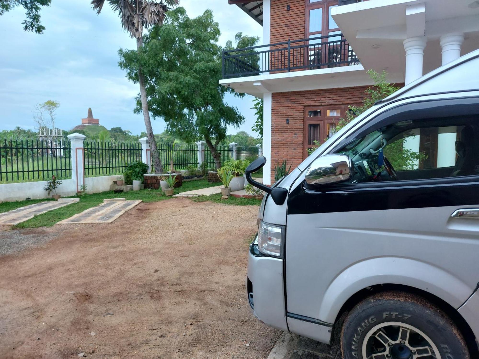 Green Shield Resort Anuradhapura Luaran gambar